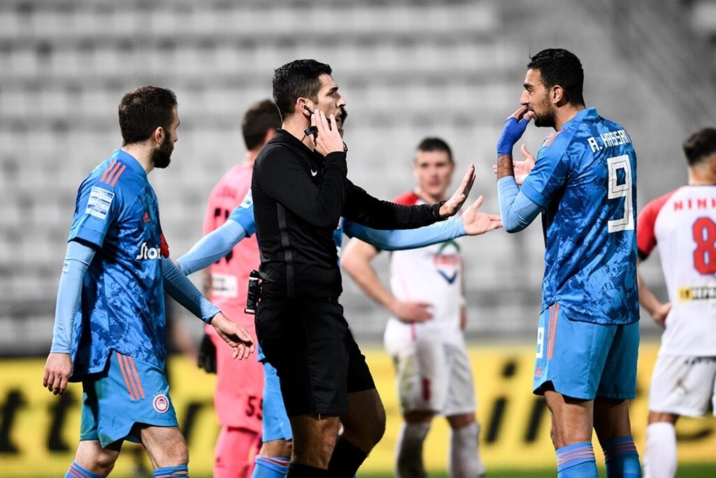 ΝΠΣ Βόλος: Καυστική ανακοίνωση για τη διαιτησία - Απορία για Κλάτενμπεργκ (photos)