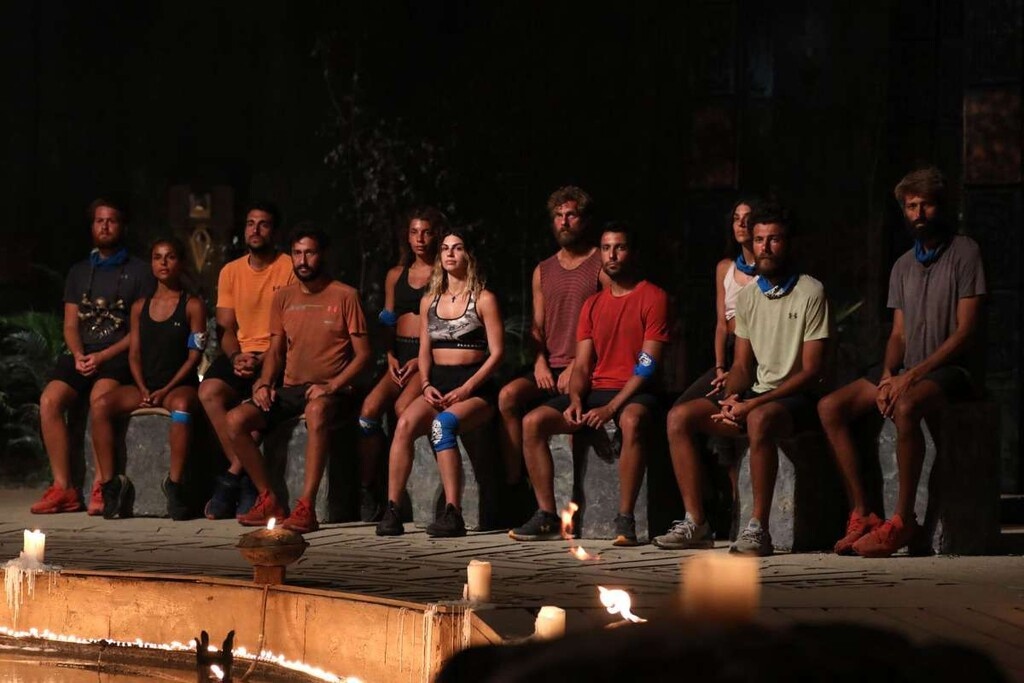 Survivor: Νέος «εμφύλιος» στους «Μπλε» - Βολές Καλλίδη σε Τζέιμς και παρεάκι (photos+video)