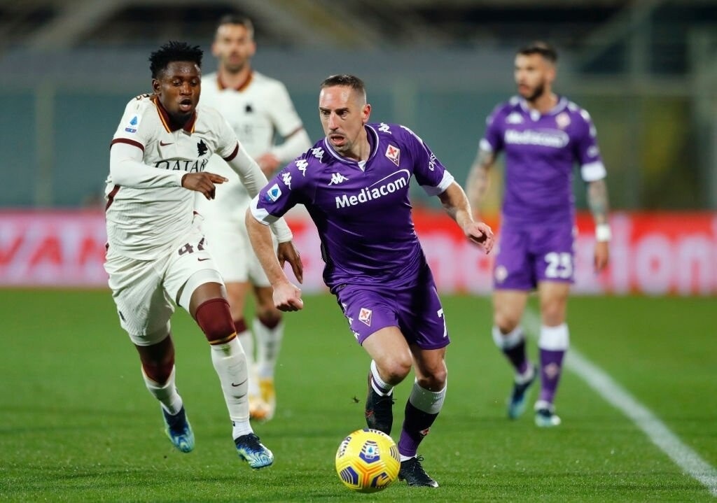 Serie A: Απομακρύνεται ο τίτλος για την Μίλαν!