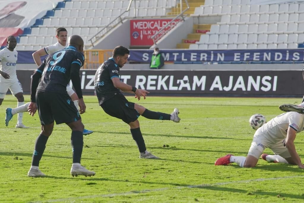 Τουρκία: Μπακασέτας και Τζαβέλλας… μάτωσαν τα δίχτυα! (Video+Photos)