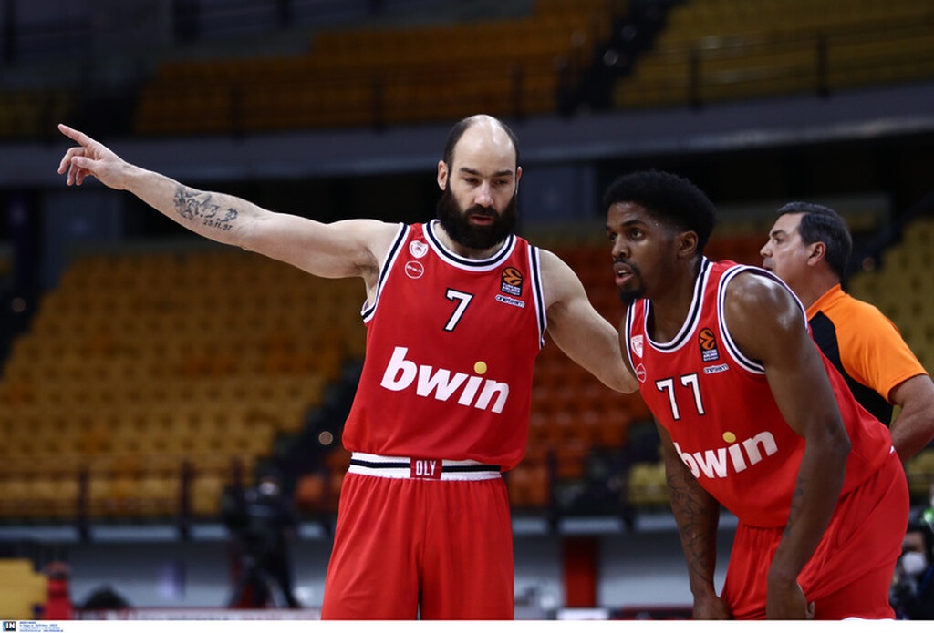 Ολυμπιακός - Ερυθρός Αστέρας 94-79: Έβαλε «φρένο» στον κατήφορο του (videos+photos)