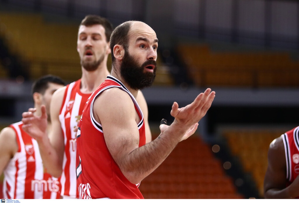 Ολυμπιακός - Ερυθρός Αστέρας 94-79: Έβαλε «φρένο» στον κατήφορο του (videos+photos)