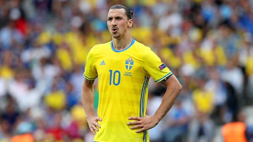 Ζορίζουν τα πράγματα για την Εθνική: Επιστρέφει στην Σουηδία ο Ζλάταν Ιμπραΐμοβιτς