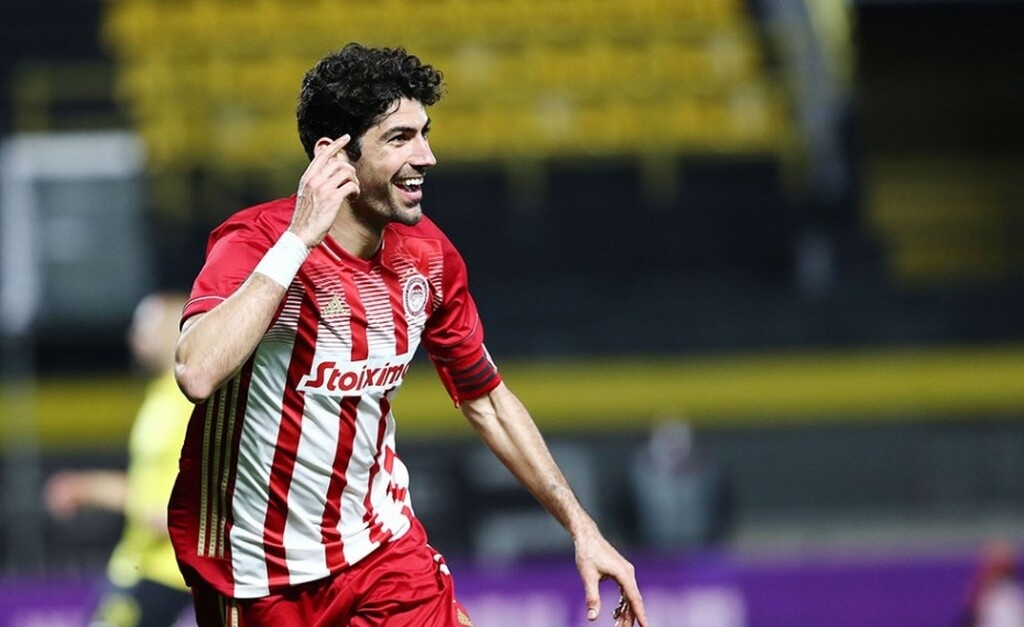 Ολυμπιακός: «Δένει» στον Πειραιά το... πρόσωπο της χρονιάς (photos)