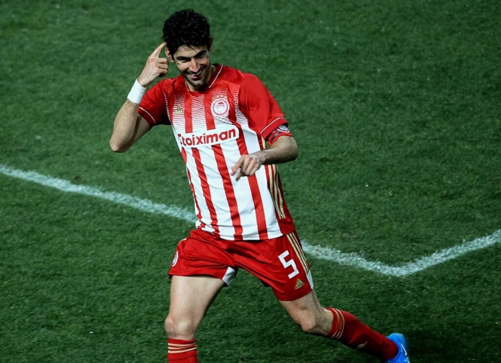 Ολυμπιακός: «Δένει» στον Πειραιά το... πρόσωπο της χρονιάς (photos)