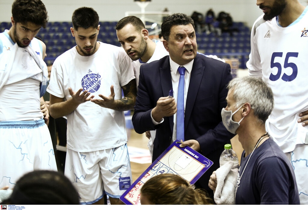 Ιωνικός: Παραιτήθηκε ο Αγγέλου