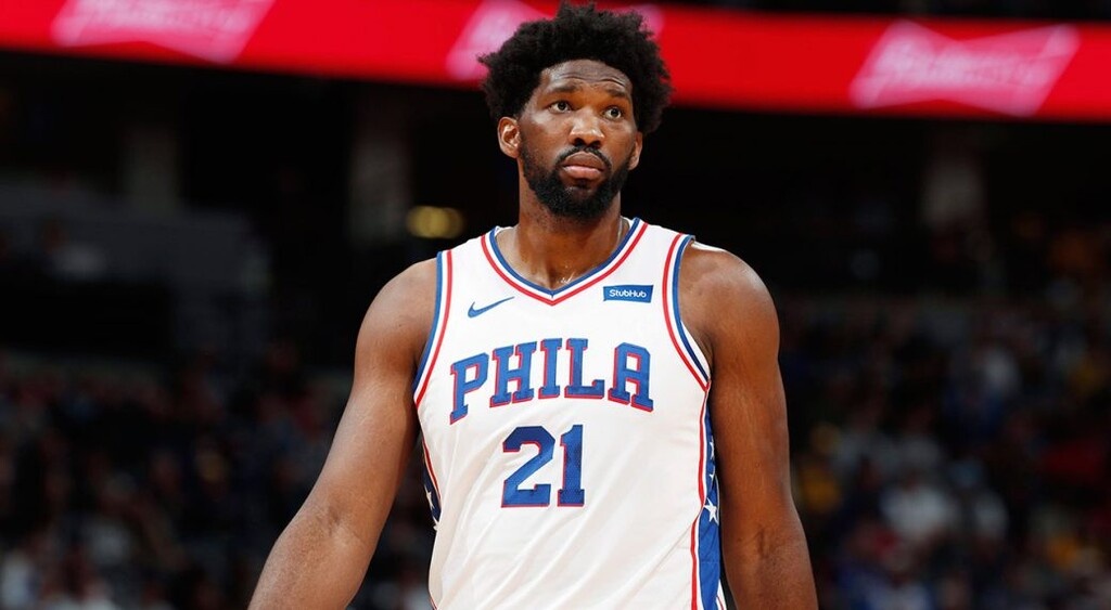 NBA: Η σπουδαία κίνηση του Εμπίντ (photos)