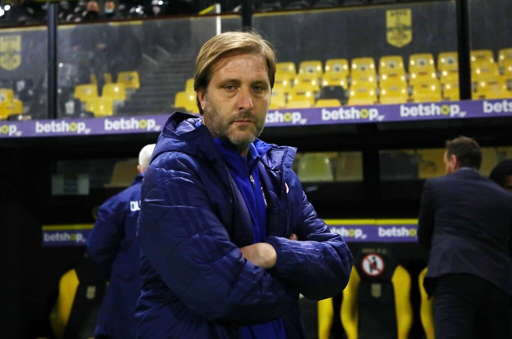 Ολυμπιακός-Λαμία: Φουλ επίθεση από Μαρτίνς - Η «ερυθρόλευκη» ενδεκάδα (photos)