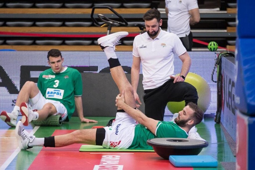 Νίκος Παππάς: Το διάστημα απουσίας του - Η θέση της Ζιελόνα Γκόρα