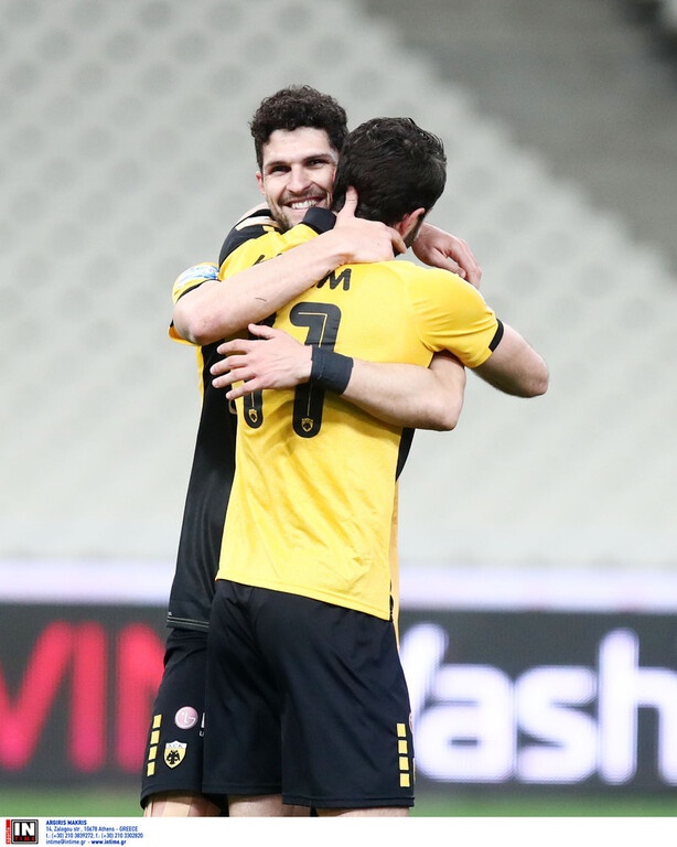 ΑΕΚ-Απόλλων Σμύρνης 2-0: Το «κάθαρισε» με Καρίμ και «έπιασε» τον Άρη (photos+videos)