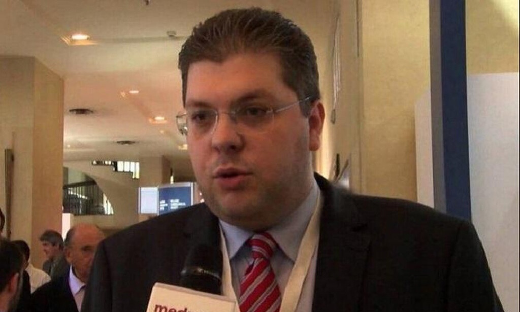O Άγγελος Παπανικολάου