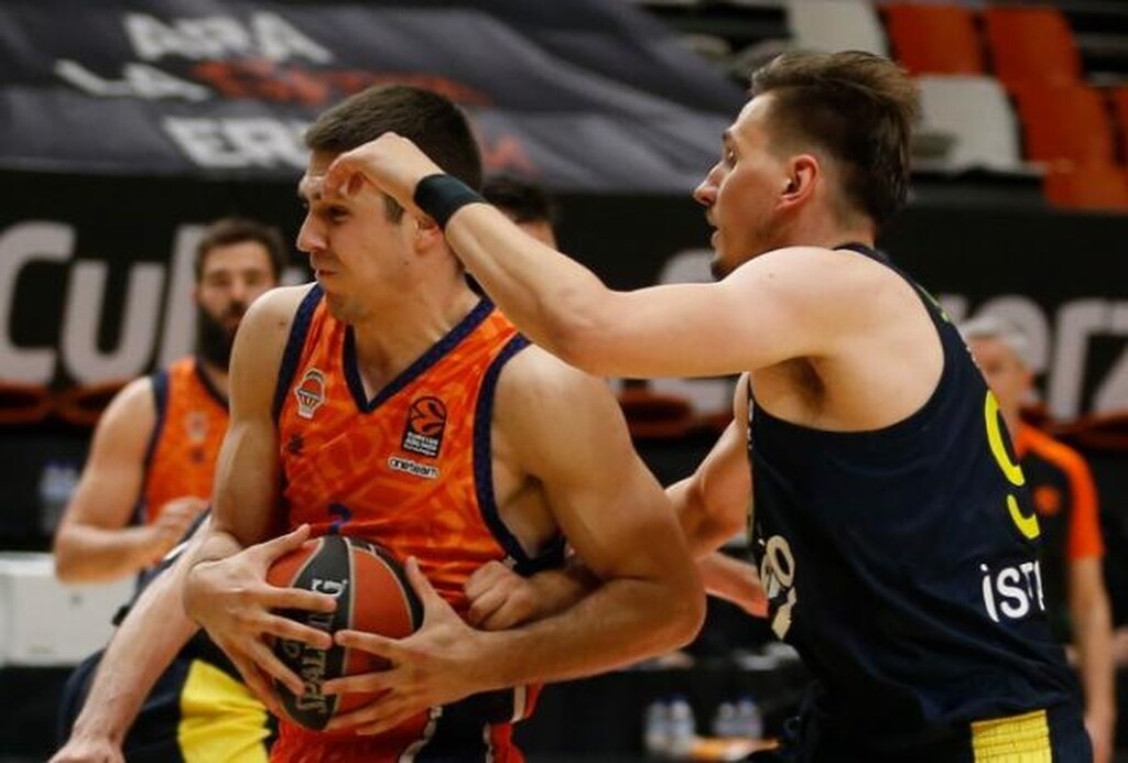 Βαλένθια - Φενέρμπαχτσε 66-52: Νίκησε μέσα από την άμυνα της