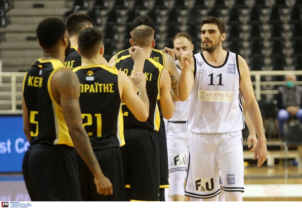 ΠΑΟΚ - ΑΕΚ: «Συναγερμός» με Σλότερ - Αποχώρησε υποβασταζόμενος (video+photos)