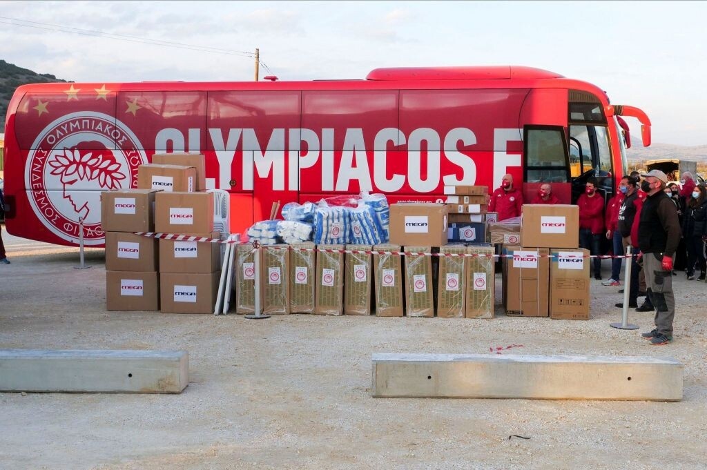 Ολυμπιακός: Δωρεά 20 οικίσκων στους σεισμόπληκτους της Ελασσόνας