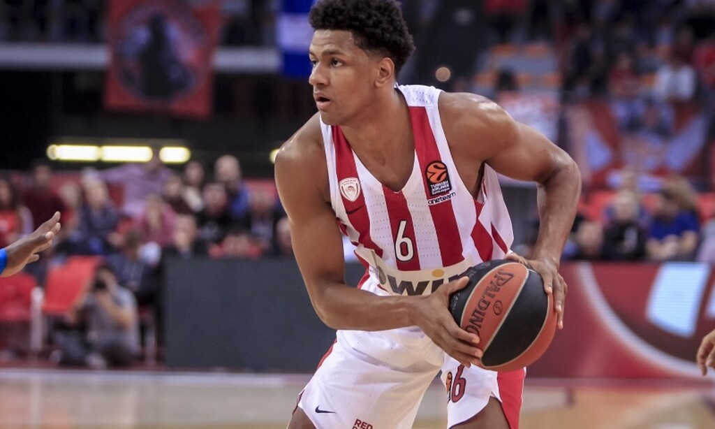 NBA: Πρώην παίκτης του Ολυμπιακού στους Μπακς (photos+video)