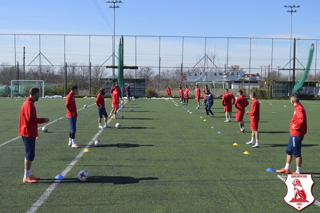 Πανσερραϊκός: Στην προπόνηση ο... Μέσι - Η φωτογραφία που σαρώνει