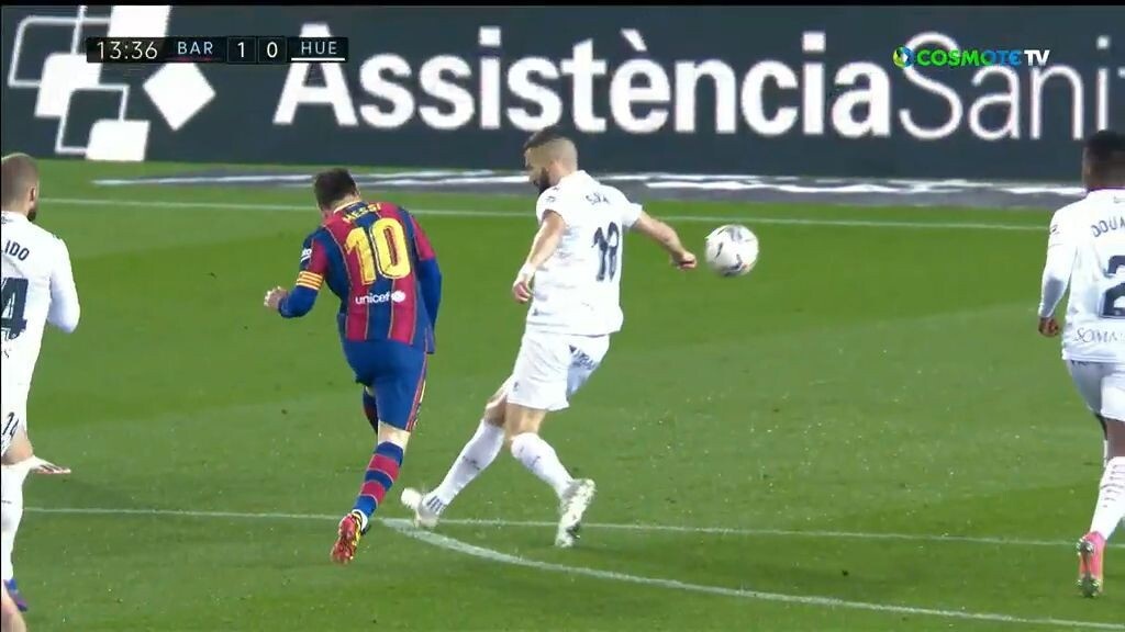 La Liga: Ο Μέσι έπιασε τον Τσάβι και πέτυχε γκολ «ζωγραφιά» μπροστά στον Σιόβα! (video+photos)