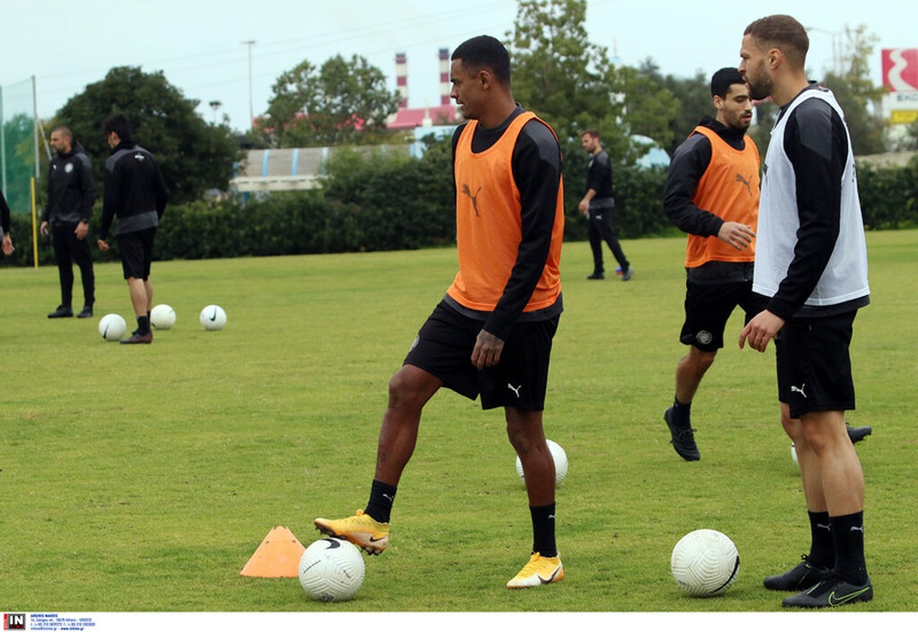 ΟΦΗ: Αγωνία για δύο στην ομάδα του Ηρακλείου (photos)