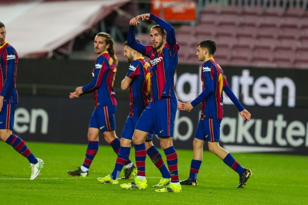 La Liga: Η Μπαρτσελόνα με γκολάρες διέλυσε την Ουέσκα και κυνηγάει την Ατλέτικο (video+photos)