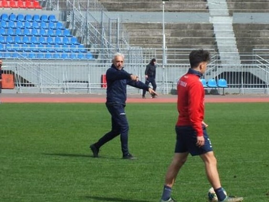 Χαμός σε προπόνηση ελληνικής ομάδας - Έριξαν «άκυρο» στον προπονητή οι παίκτες