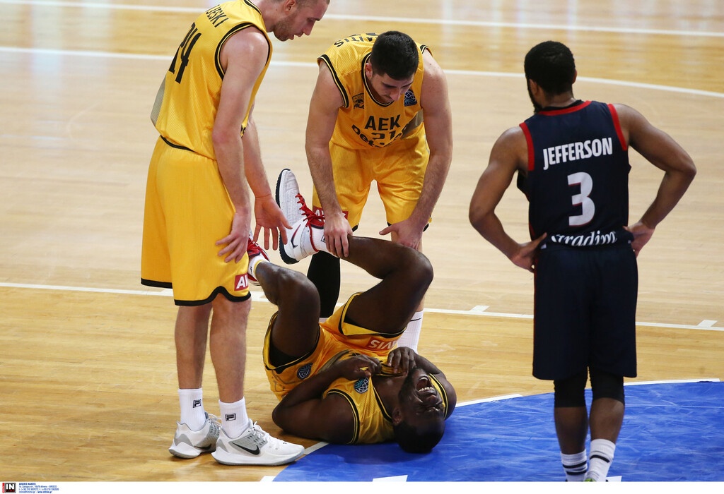 ΑΕΚ: Για μαγνητική ο Μόουζες (video+photos)