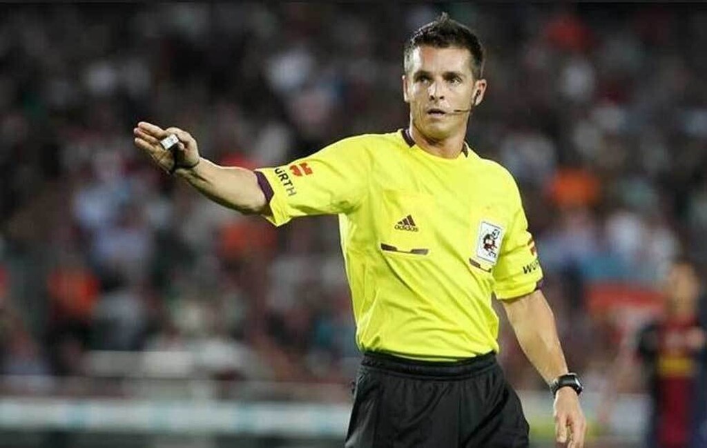 Άρσεναλ-Ολυμπιακός: Αυτός σφυρίζει τη ρεβάνς στο «Emirates» (photos)