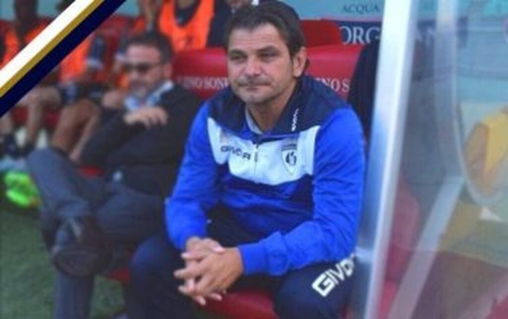 Θλίψη - Προπονητής πέθανε από κορονοϊό - Ήταν μόλις 45 ετών