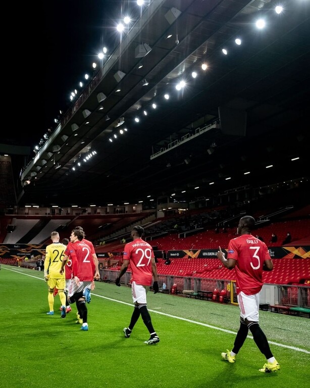 Μάντσεστερ Γιουνάιτεντ: Πάει να… κλέψει στόχο της Σίτι - Κατέθεσε μυθική πρόταση