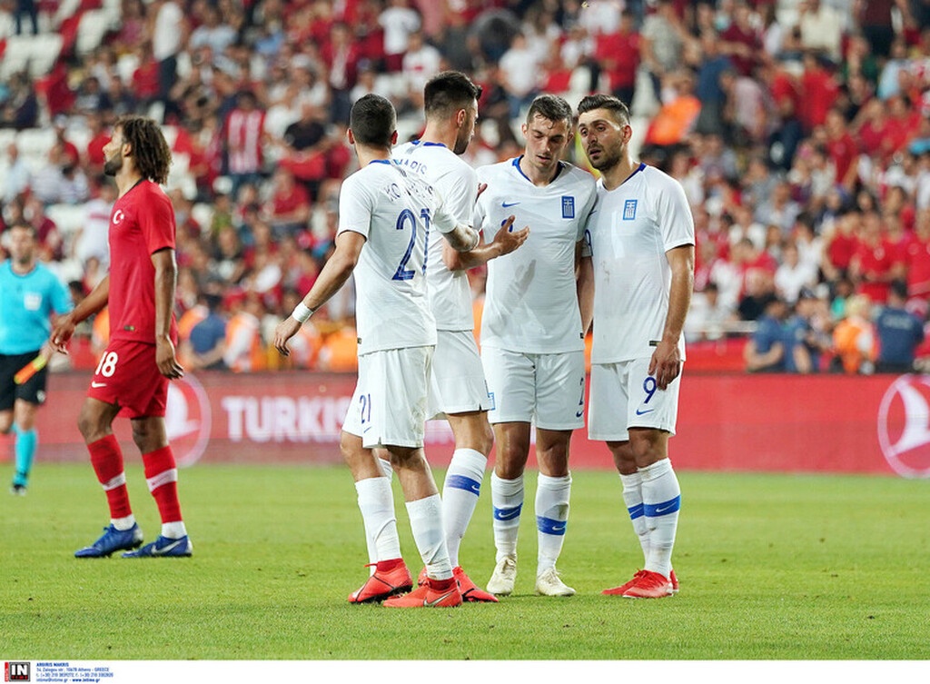 Ετοιμάζεται για επιστροφή διεθνής άσος και κλείνει το μάτι στους μεγάλους! (διεθνής)