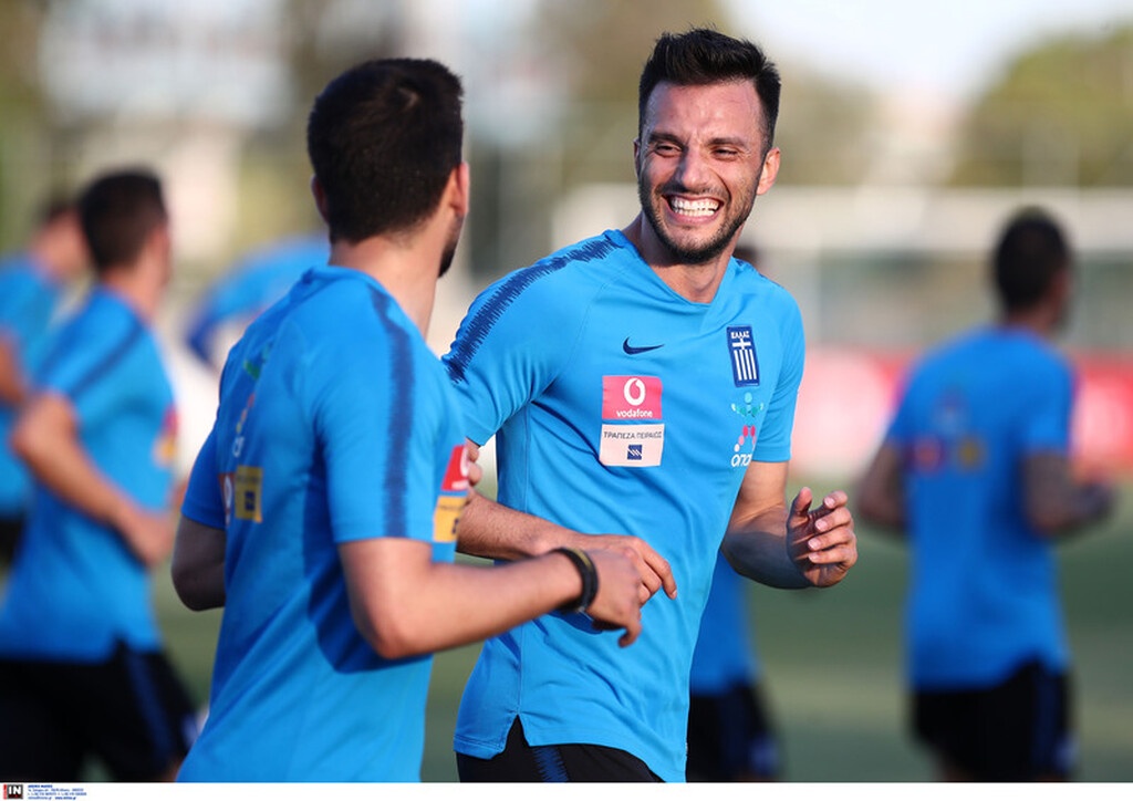 Ετοιμάζεται για επιστροφή διεθνής άσος και κλείνει το μάτι στους μεγάλους! (διεθνής)