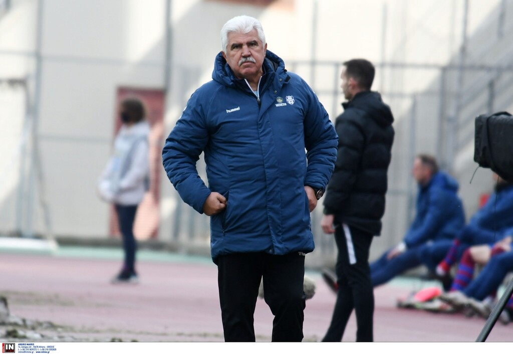 Καυστικός Παράσχος - «Βόμβες» κατά πάντων από τον Έλληνα τεχνικό (photos)