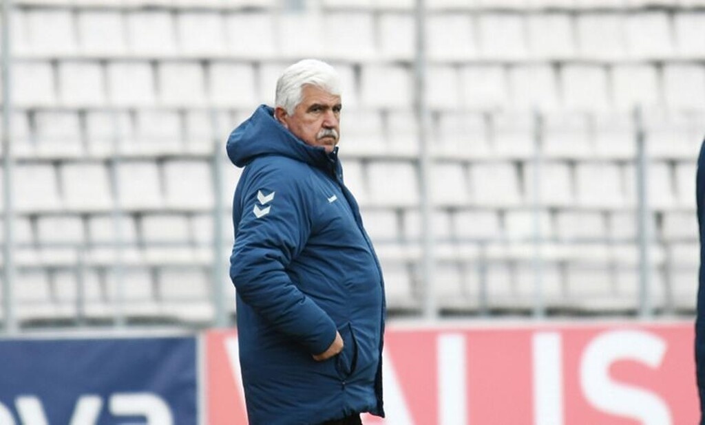 Καυστικός Παράσχος - «Βόμβες» κατά πάντων από τον Έλληνα τεχνικό (photos)