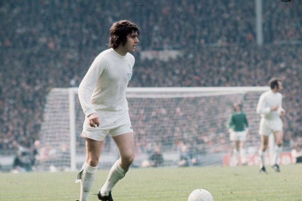 Θρήνος στο βρετανικό ποδόσφαιρο: Πέθανε θρυλικός σκόρερ (photos+video)