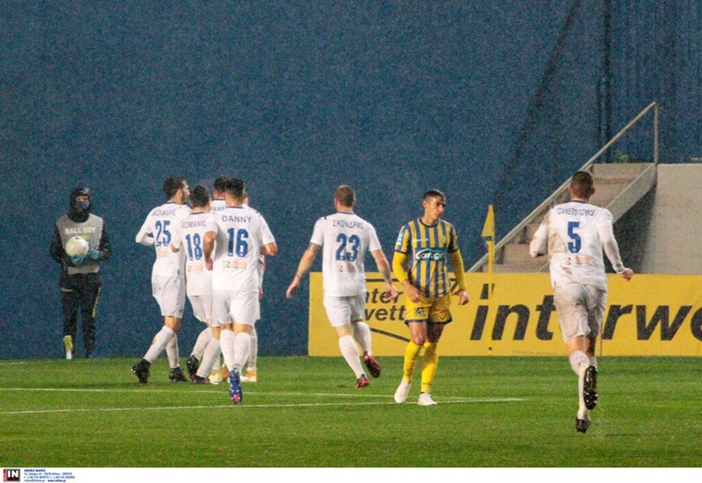 Παναιτωλικός-Λαμία: Σαρωτική η ομάδα της Φθιώτιδας και 0-3 στο ημίχρονο! (videos+photos)