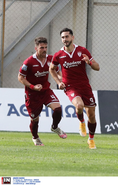 Απόλλων Σμύρνης - ΑΕΛ 0-2: Απόδραση και συνεχίζει να ελπίζει