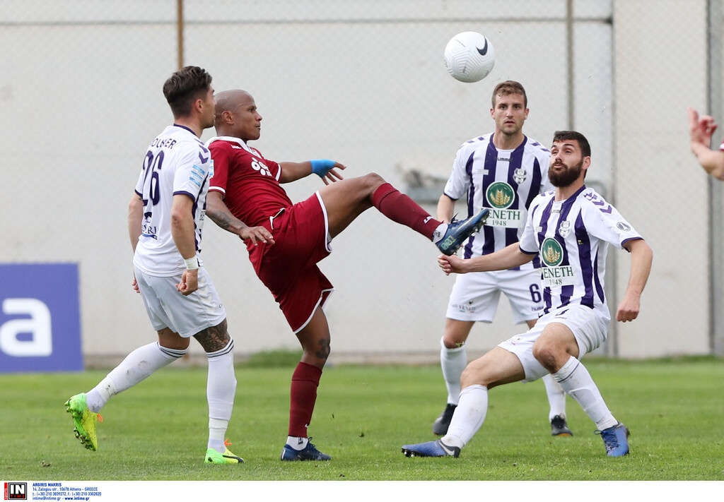 Απόλλων Σμύρνης - ΑΕΛ 0-2: Απόδραση και συνεχίζει να ελπίζει