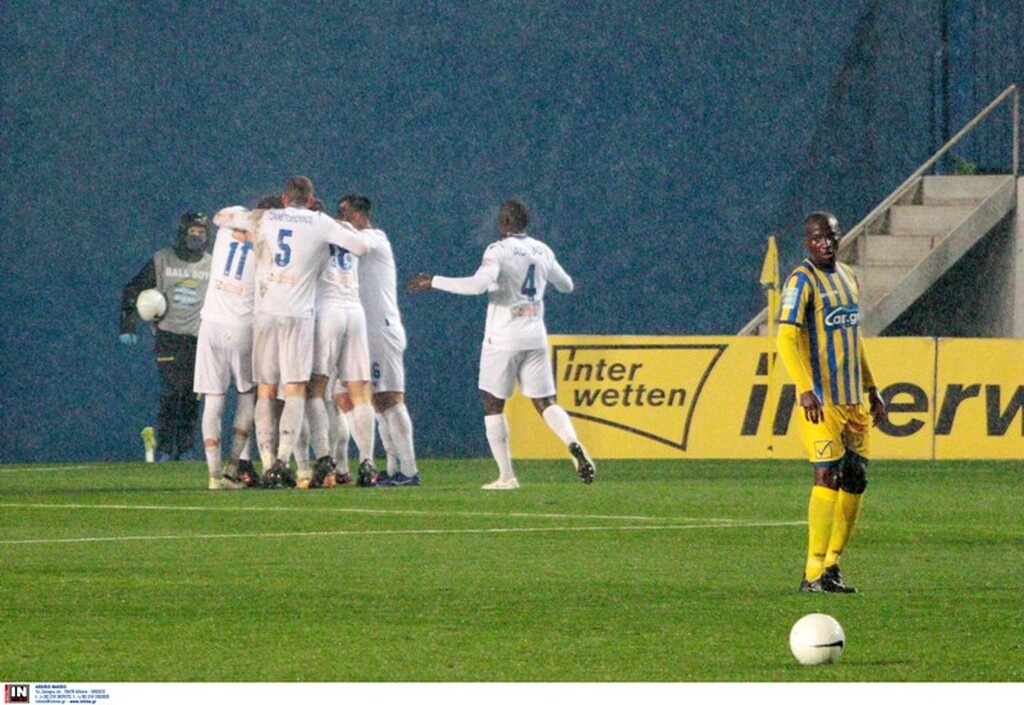 Παναιτωλικός-Λαμία: Σαρωτική η ομάδα της Φθιώτιδας και 0-3 στο ημίχρονο! (videos+photos)