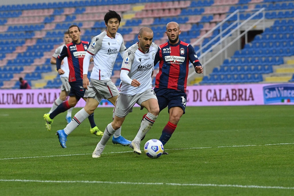 Serie A: Ανατροπή η Μπολόνια που υποβιβάζει την Κροτόνε! (Video+Photos)