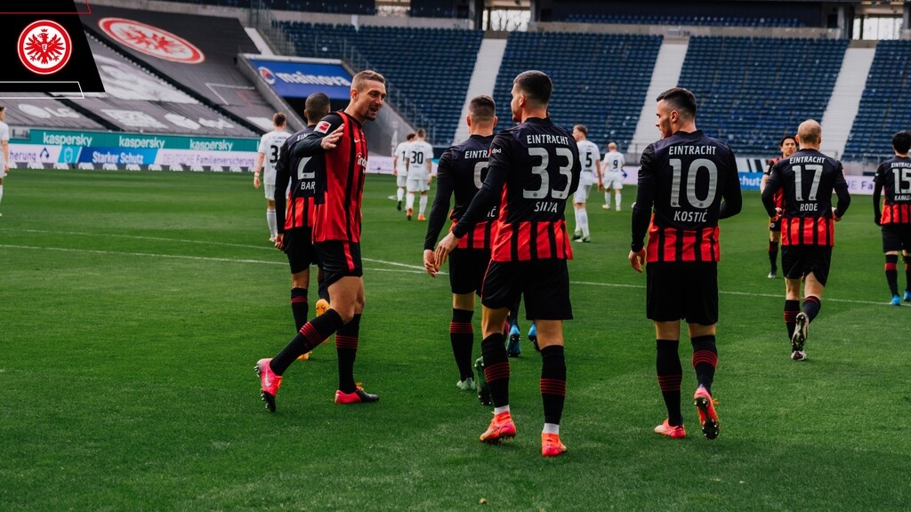 Bundesliga: Τεσσάρα με δέκα παίκτες η Μπάγερν, γκέλα για τη Ντόρτμουντ! (videos+photos)