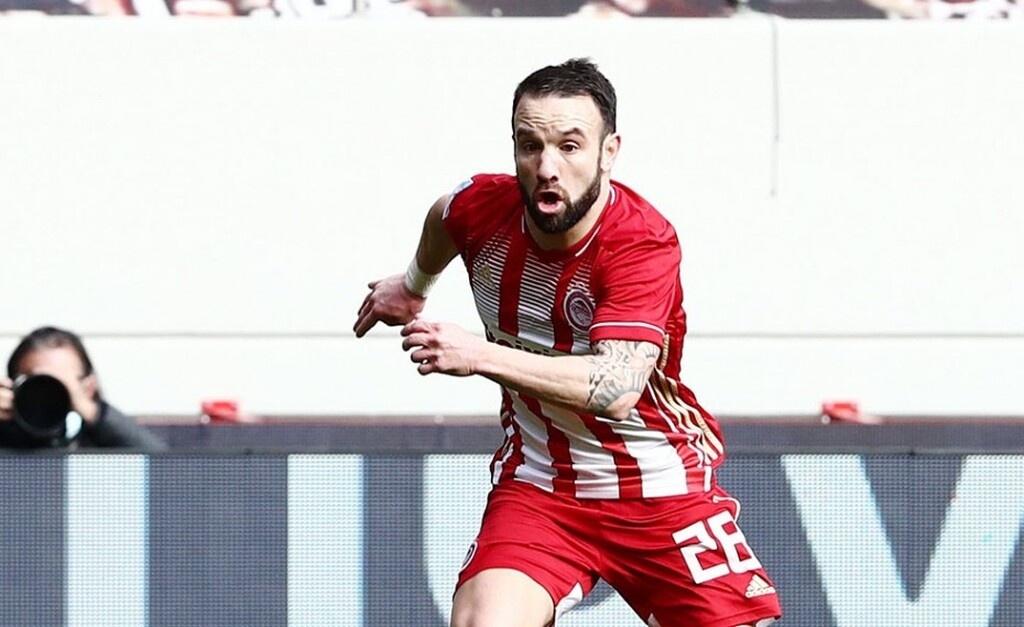 Ολυμπιακός: Συμφωνία με Βαλμπουενά - Παραμένει «ερυθρόλευκος» ο Γάλλος (photos)