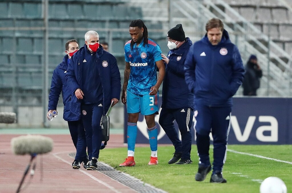 Ολυμπιακός: Απίστευτη κίνηση Σεμέδο - Σήκωσε στο… πόδι το Ρέντη τα χαράματα (photos)