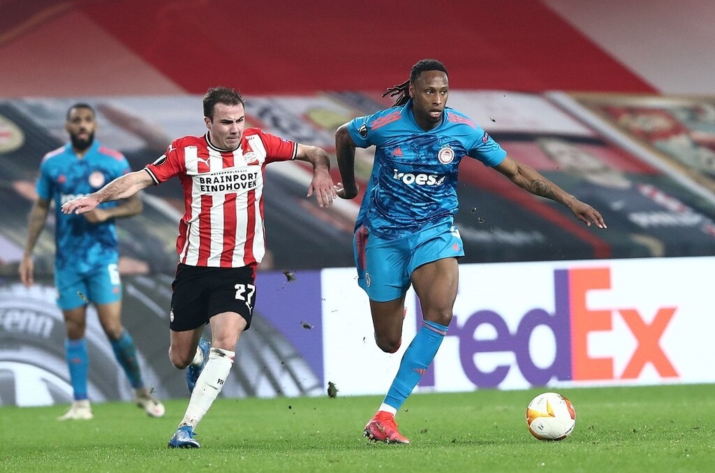 Ολυμπιακός: Απίστευτη κίνηση Σεμέδο - Σήκωσε στο… πόδι το Ρέντη τα χαράματα (photos)