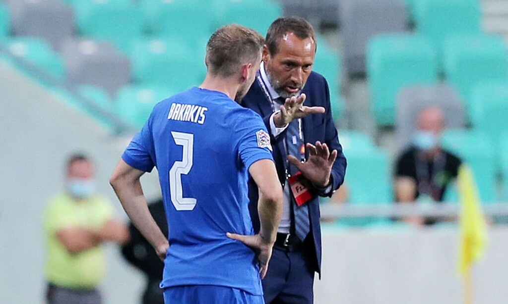 Εθνική Ελλάδος: Κλήση για Μπακάκη