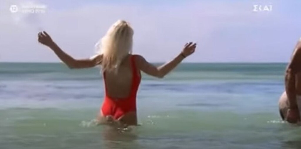 Survivor: Πρώην παίκτρια έστειλε μήνυμα με ανοικτό... πουκάμισο (photos+video)