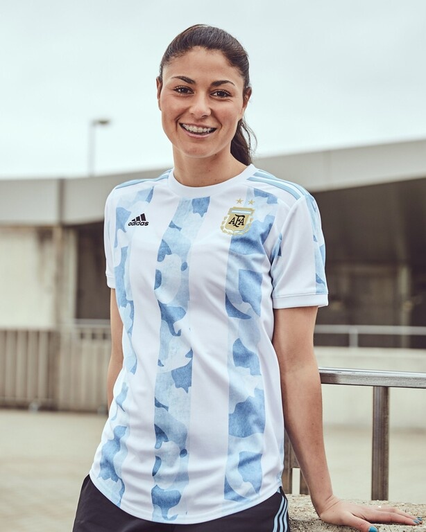 Η νέα φανέλα της Εθνικής Αργεντινής! (Photos)