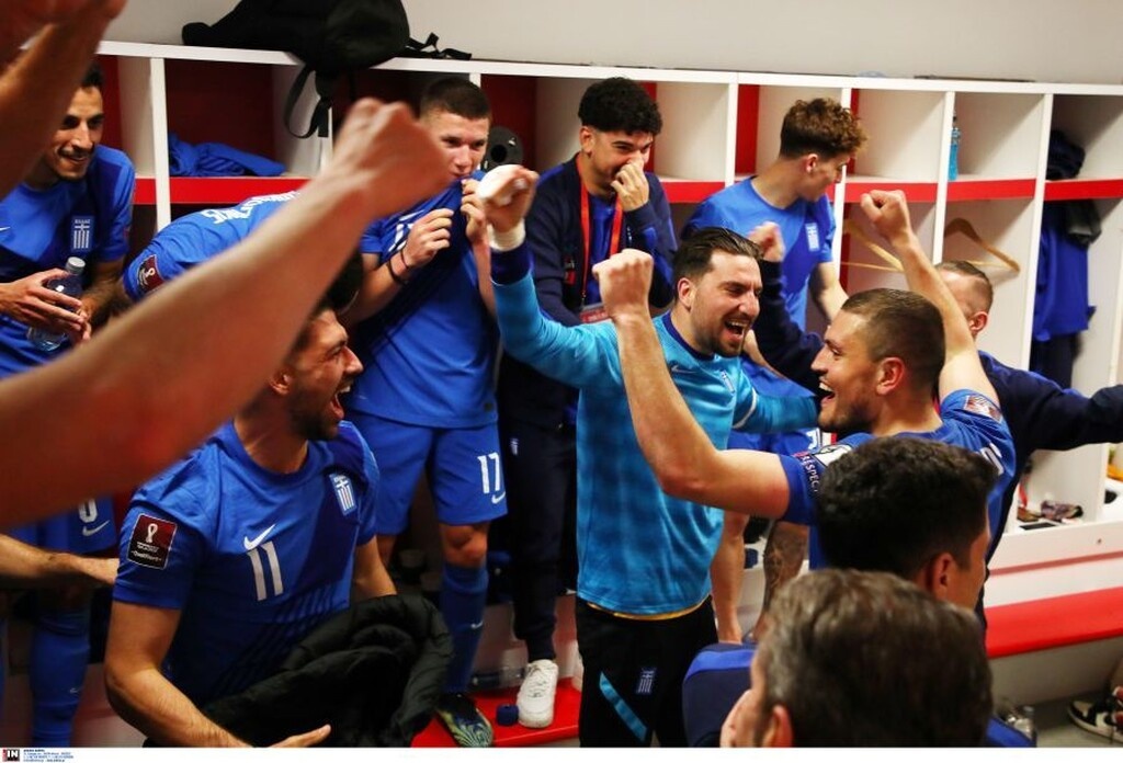 Ισπανία-Ελλάδα: Το ελληνικό πάρτι στα αποδυτήρια (photos)