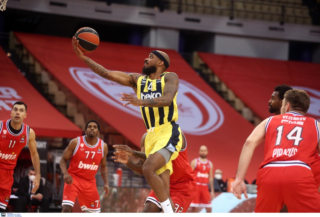 Ολυμπιακός-Φενέρμπαχτσε 71-76: Τελείωσαν και οι ελπίδες!