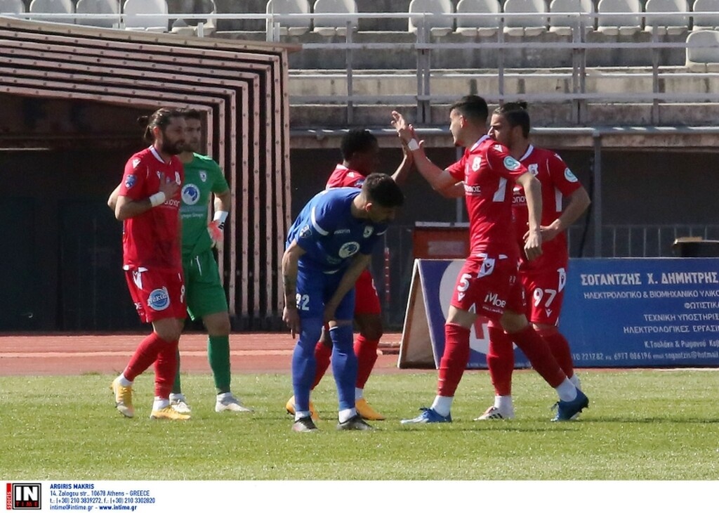 Football League: «Βόμβα» μετά την πρεμιέρα - Καταγγελία για ρατσιστική συμπεριφορά