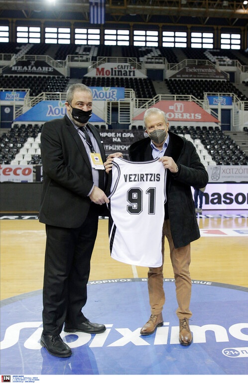 ΠΑΟΚ: Η επετειακή φανέλα και η βράβευση του Βεζύρτζη (video+photos)