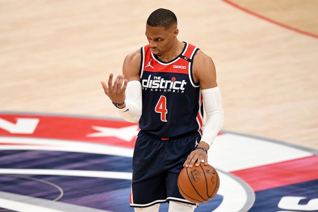 NBA: Εγραψε ιστορία ο Ράσελ Ουέστμπρουκ (video+photos)